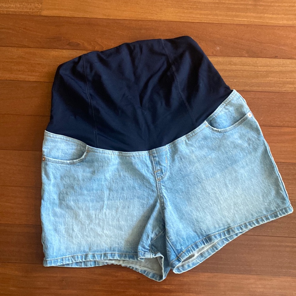 Isabel Maternity Over the Belly Jean Midi Denim Shorts w/Pockets - Size 6 EUC